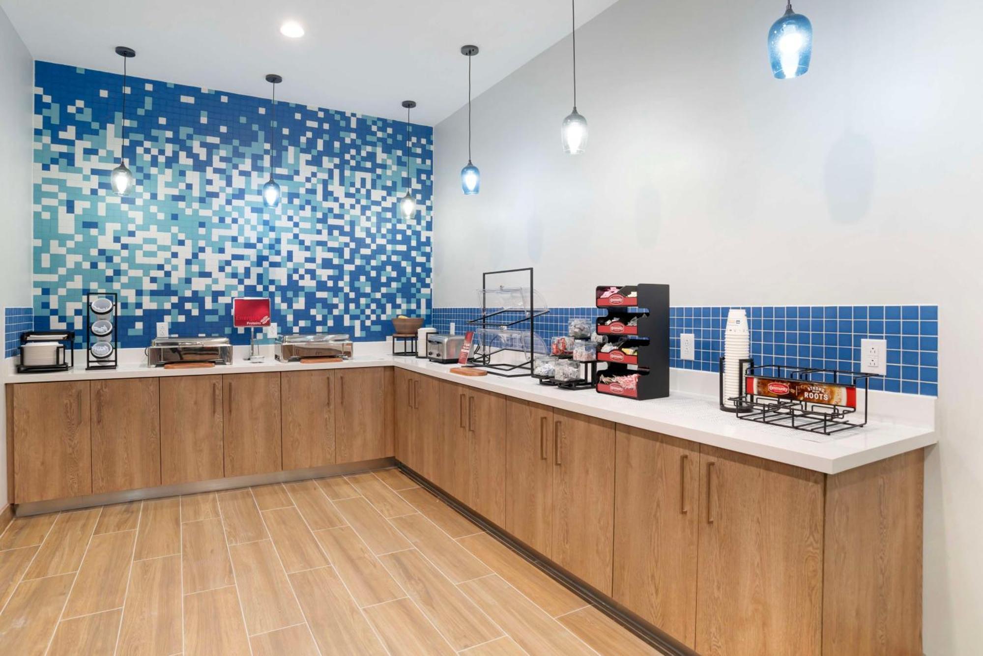 Best Western Plus Mobile Inn And Suites エクステリア 写真